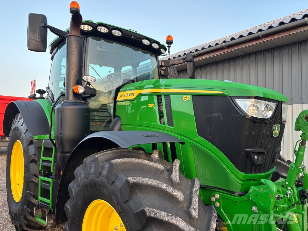 John Deere 6R 250 Ciągniki rolnicze