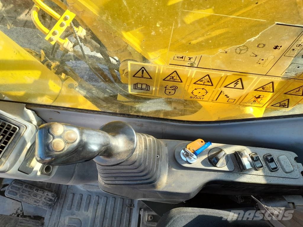Komatsu PW200-7 Excavadoras de ruedas