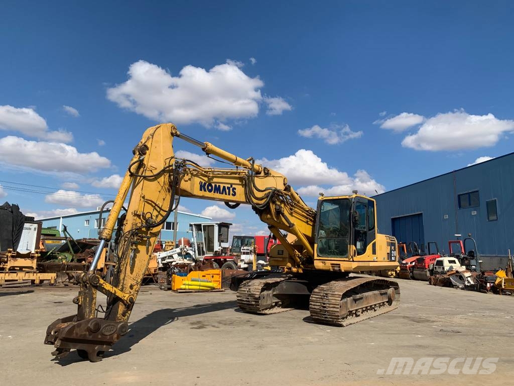 Komatsu PC 210 NLC-8 حفارات زحافة