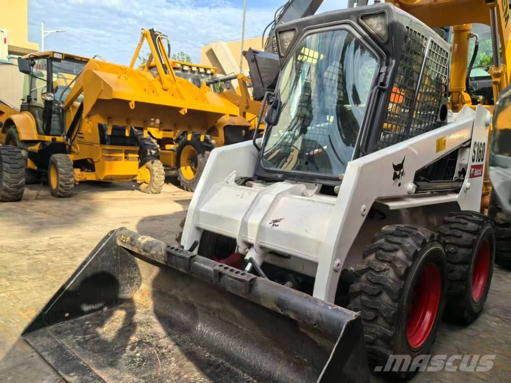 Bobcat S160 Lietoti riteņu kompaktiekrāvēji