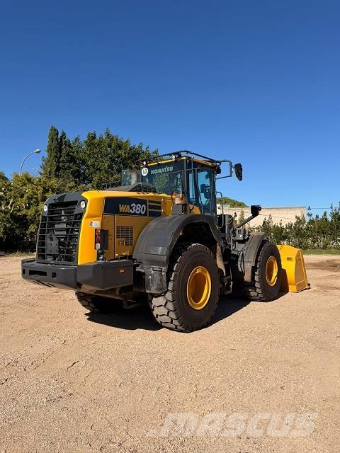 Komatsu WA380-8E0 Cargadoras sobre ruedas