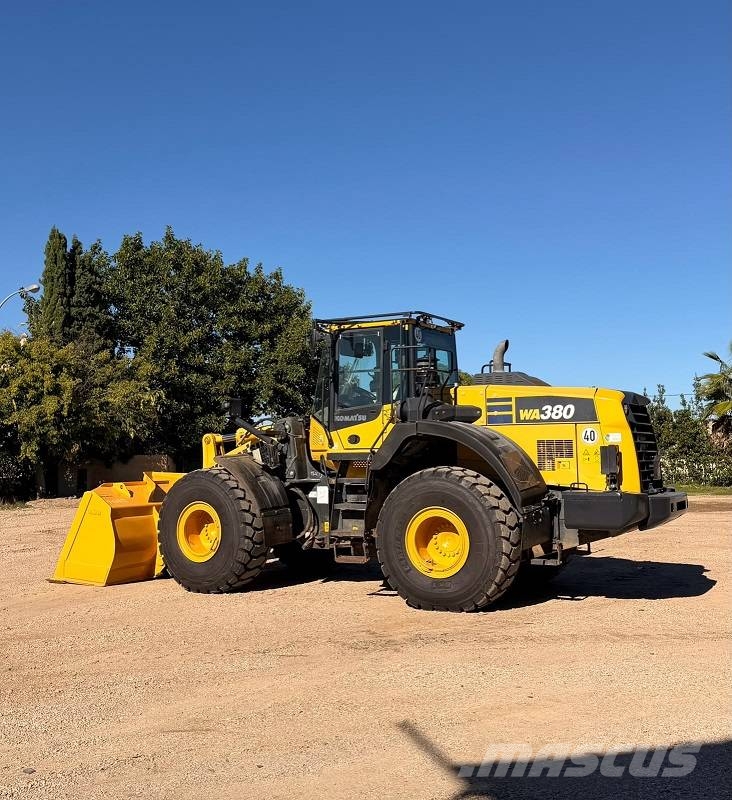 Komatsu WA380-8E0 Cargadoras sobre ruedas
