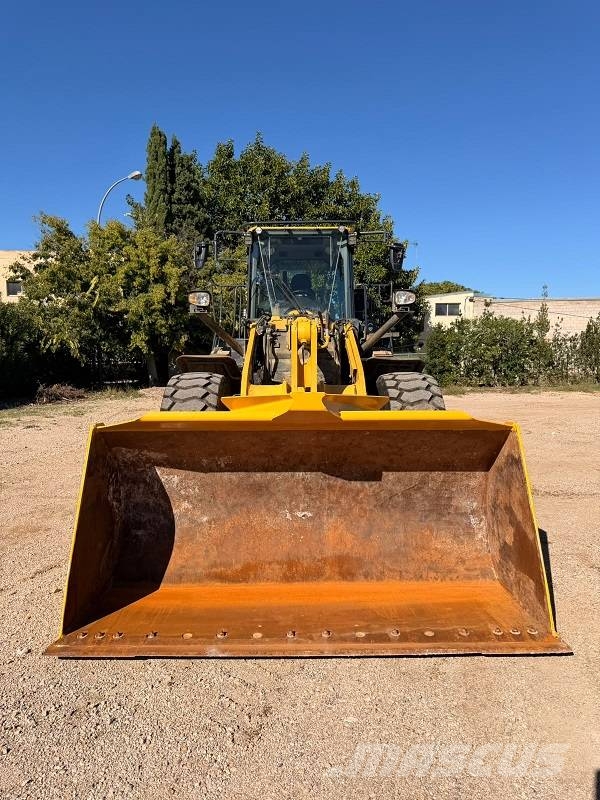 Komatsu WA380-8E0 Cargadoras sobre ruedas