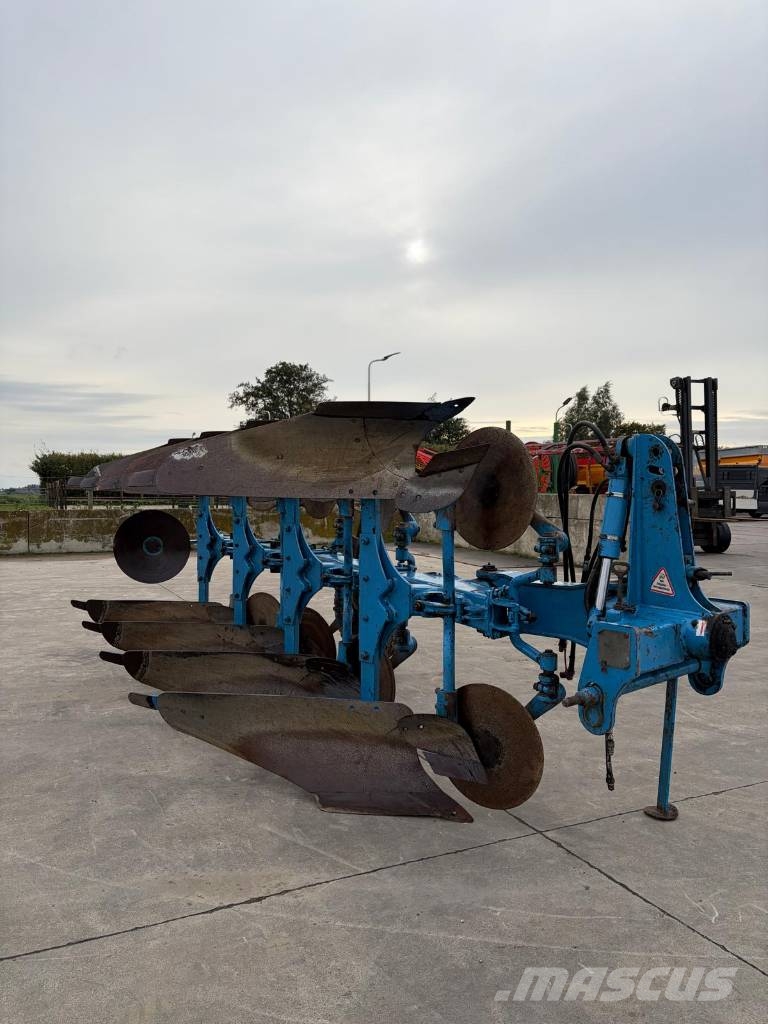 Lemken Opal 140 wentelploeg Oboustranné pluhy