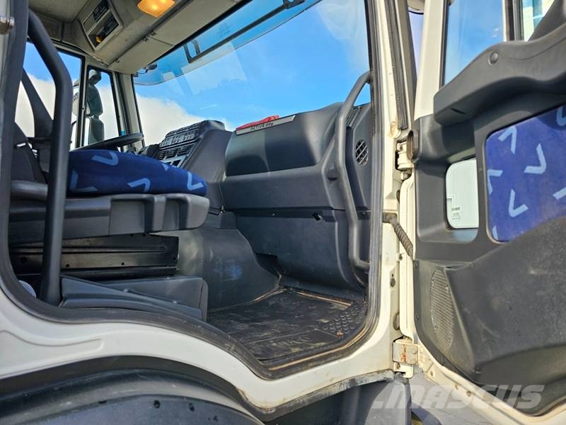 Iveco AD340T45 TRUKKER 450 Billenő teherautók