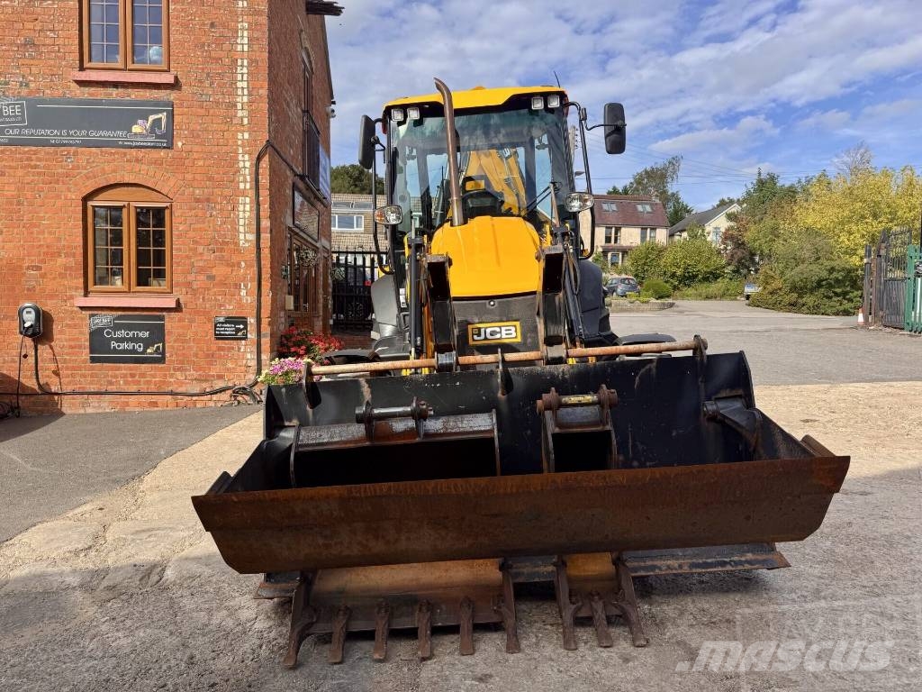 JCB 3 CX SM Plus Rendegravere