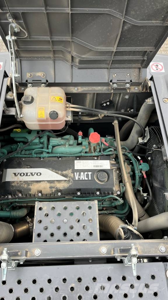 Volvo EC250EL Gravemaskiner på larvebånd