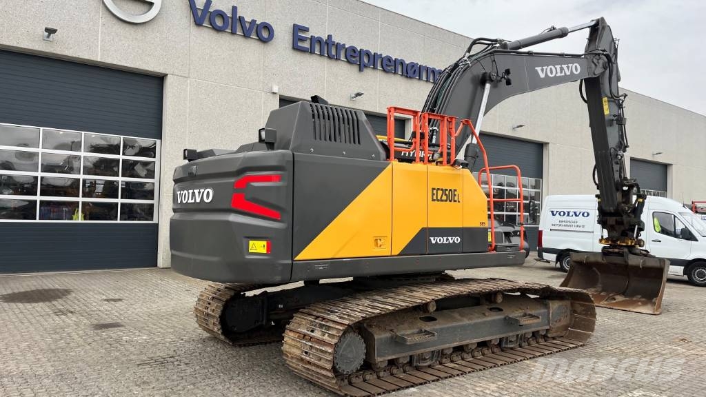 Volvo EC250EL Gravemaskiner på larvebånd