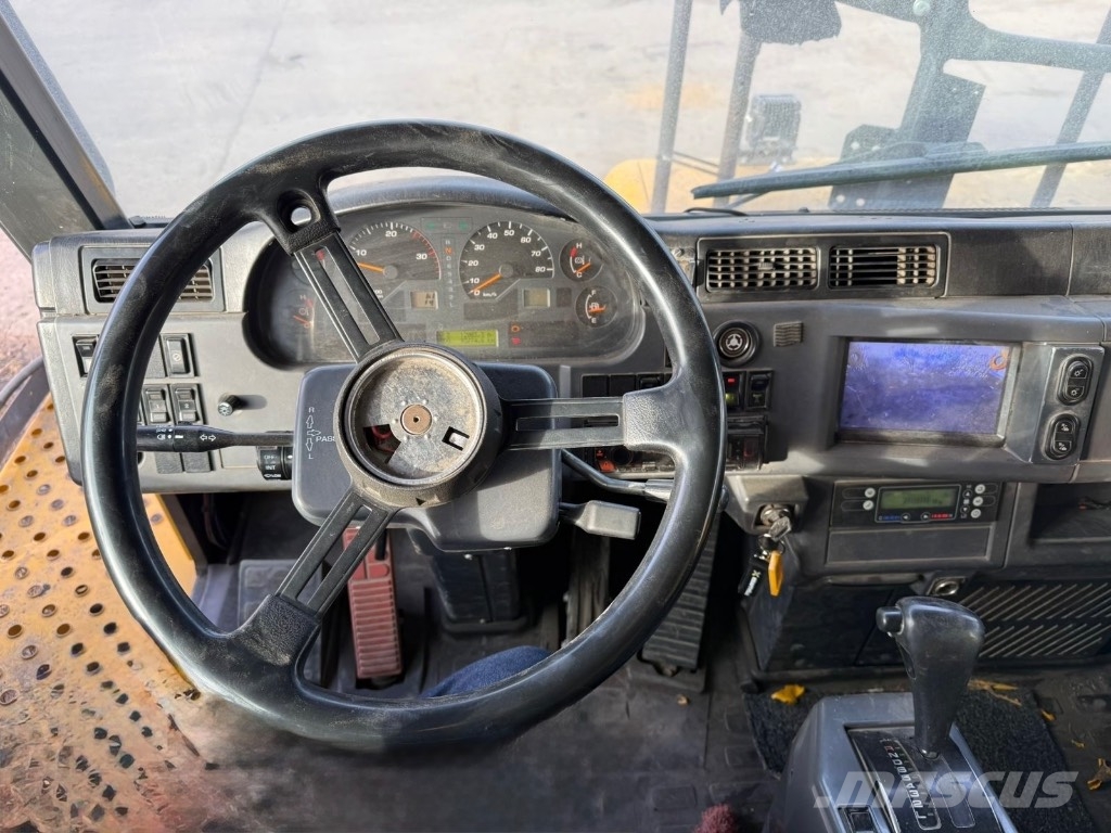 Komatsu HD405-7 Wozidła sztywnoramowe
