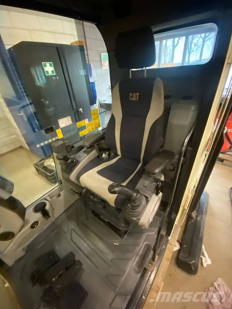 CAT 349 E Cabin Rupsgraafmachines