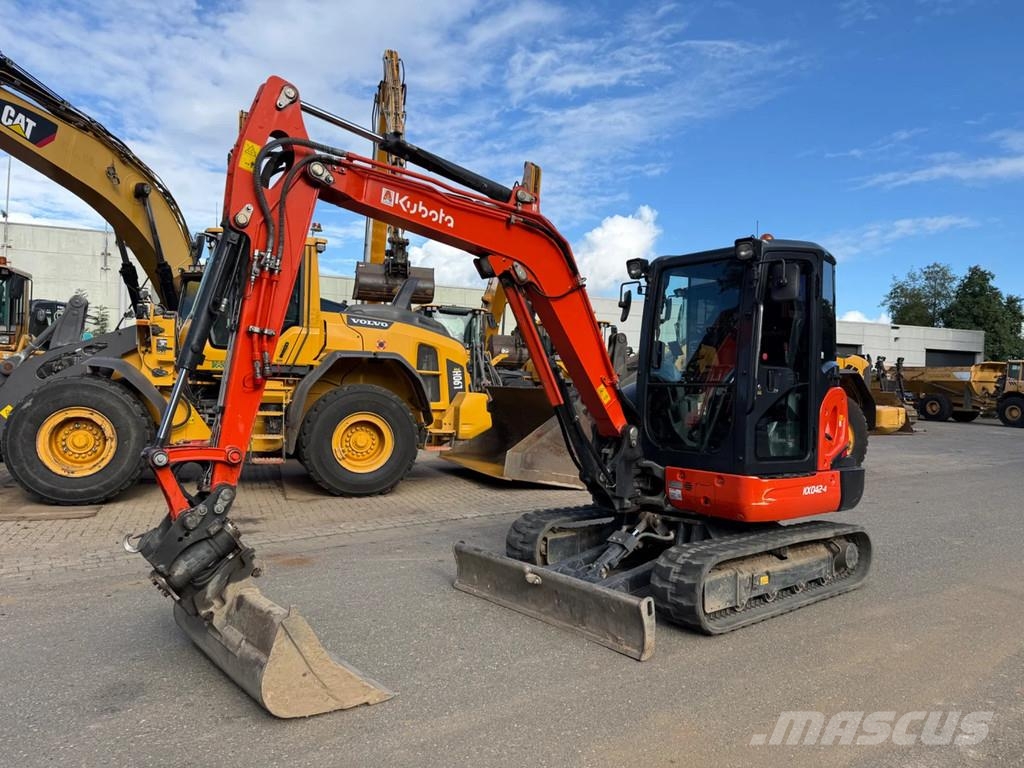 Kubota KX042 Mini bagri <7t