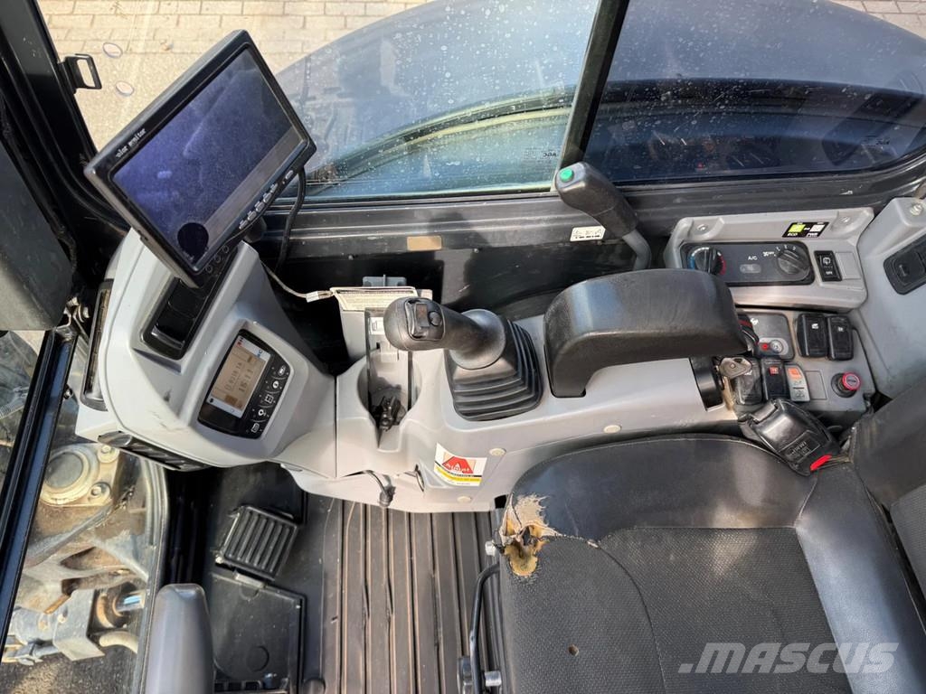 Kubota KX042 Mini bagri <7t