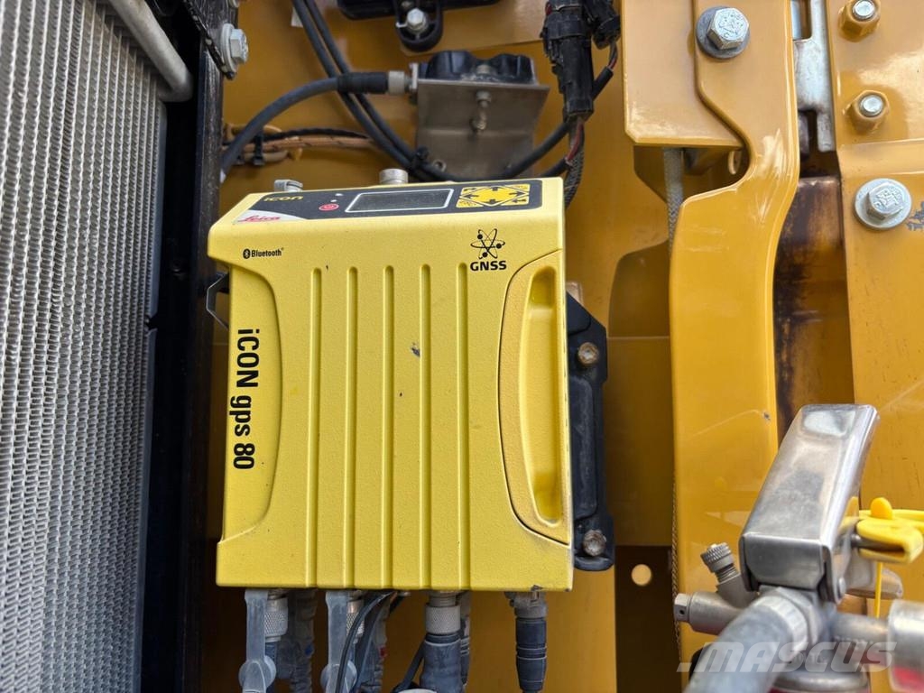 CAT 330 07C Escavatori cingolati