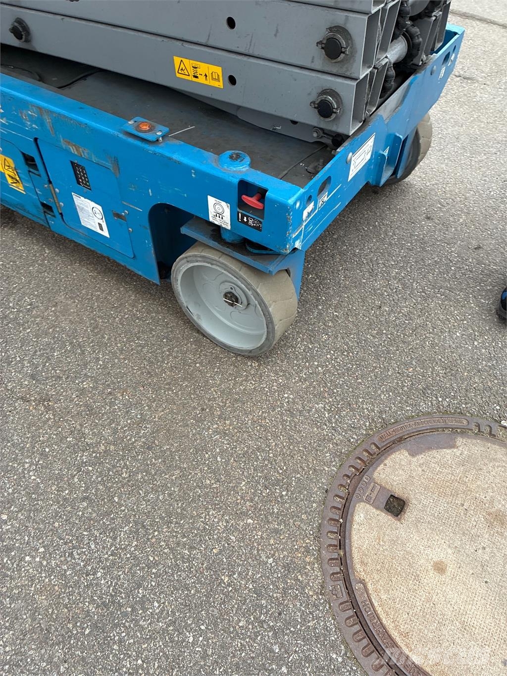 Genie GS 4047 Žirkliniai keltuvai