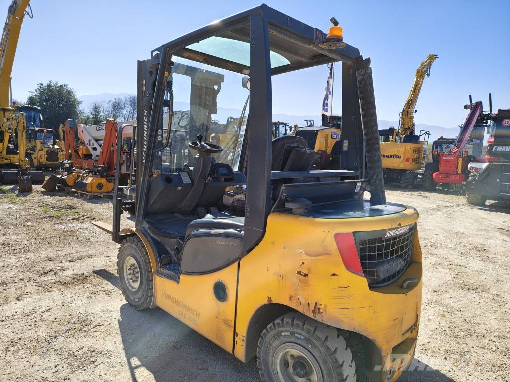 Jungheinrich DFG 25 BS Dīzeļa autoiekrāvēji