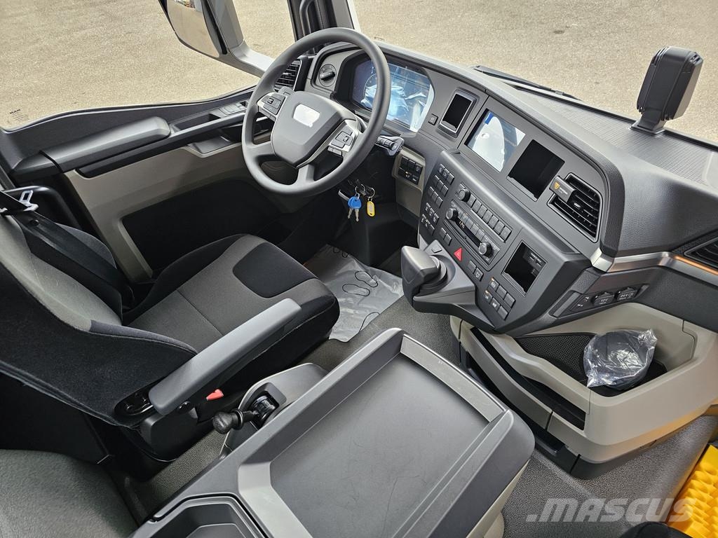 MAN TGS 35.440 8x4-4 BL CH / CHASSIS / PTO Camiones con chasís y cabina