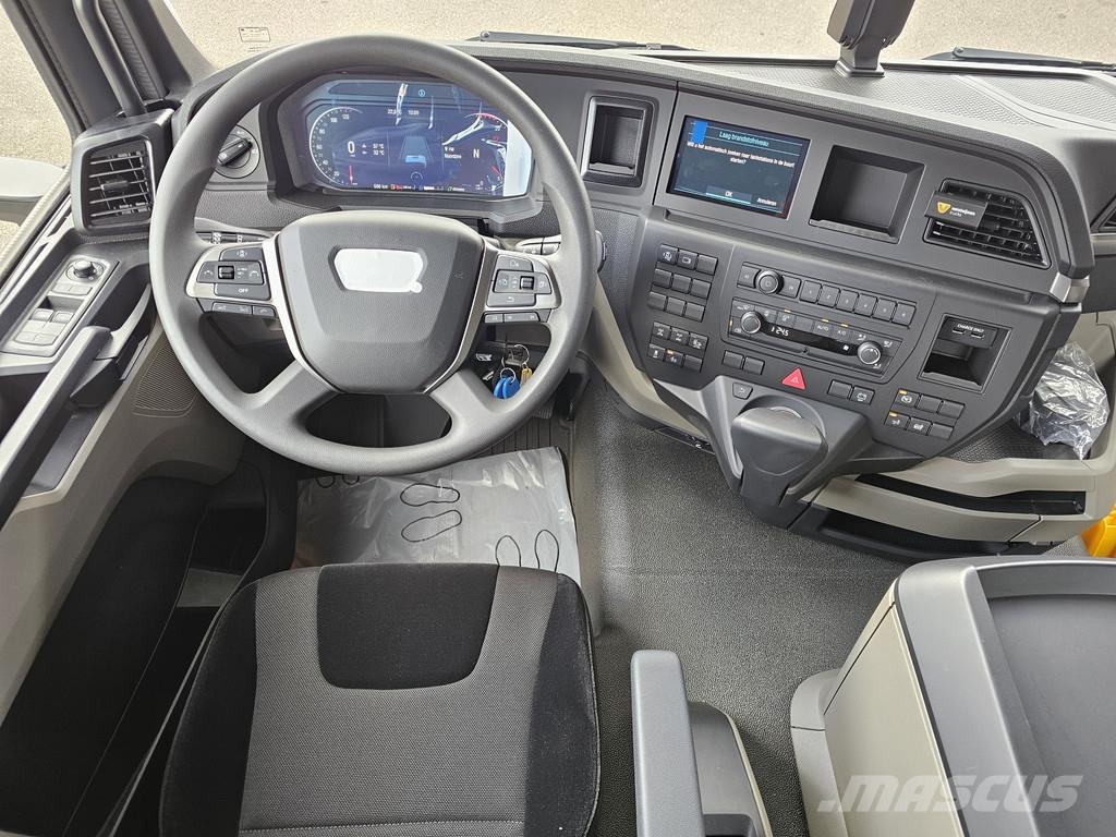 MAN TGS 35.440 8x4-4 BL CH / CHASSIS / PTO Camiones con chasís y cabina