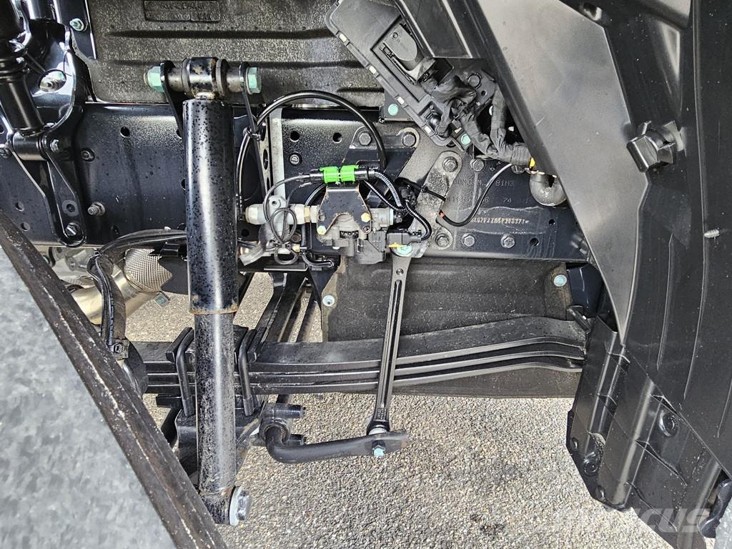 MAN TGS 35.440 8x4-4 BL CH / CHASSIS / PTO Camiones con chasís y cabina
