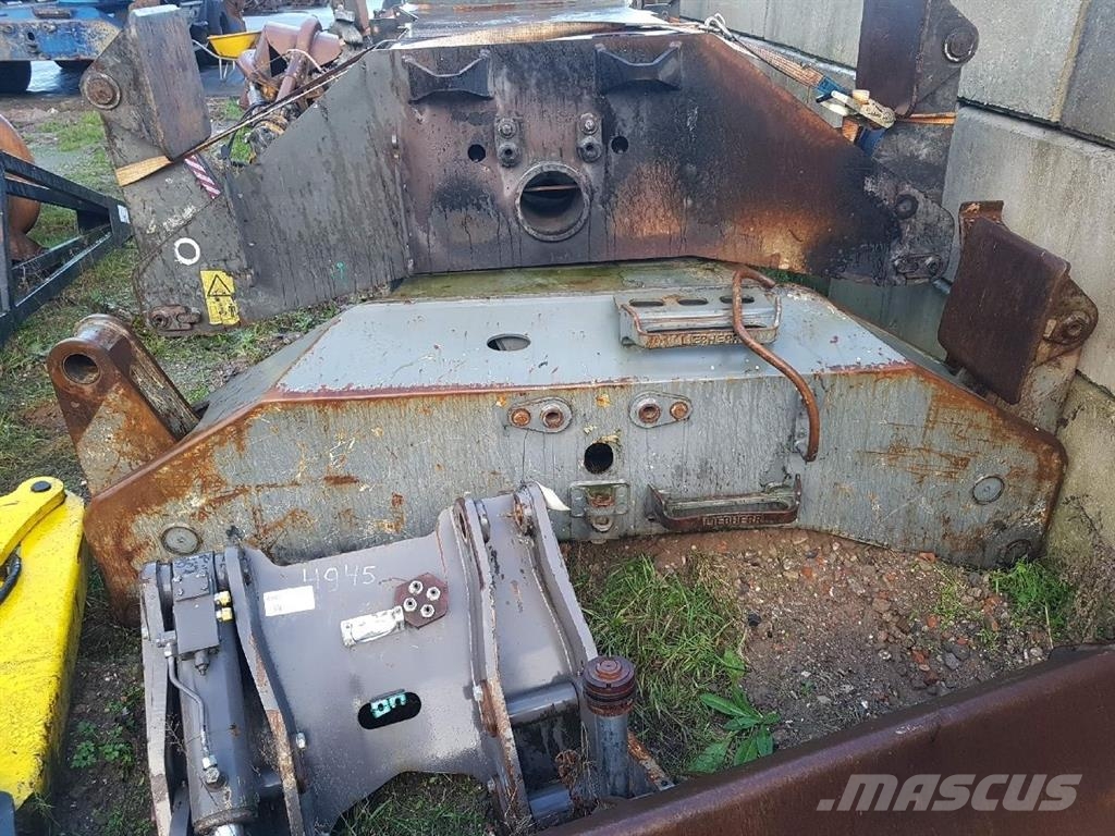 Liebherr - Undercarriage/Unterwagen/Onderwagen Šasija un piekare