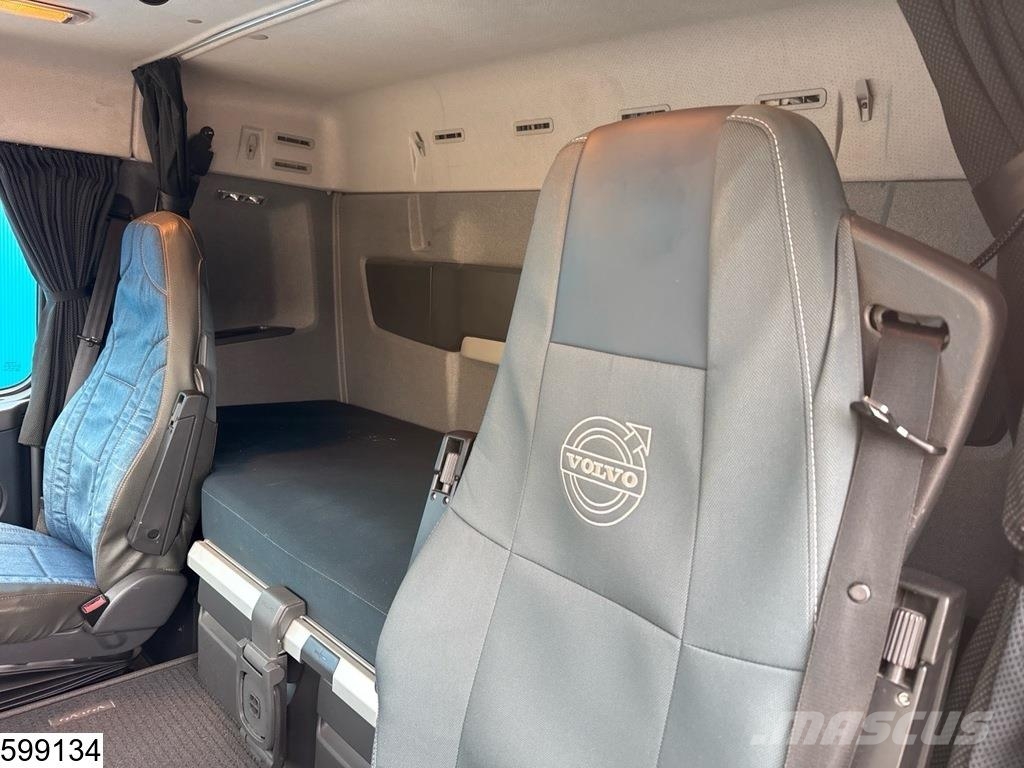 Volvo FH 460 EURO 5, Retarder, ADR, Standairco Nyergesvontatók