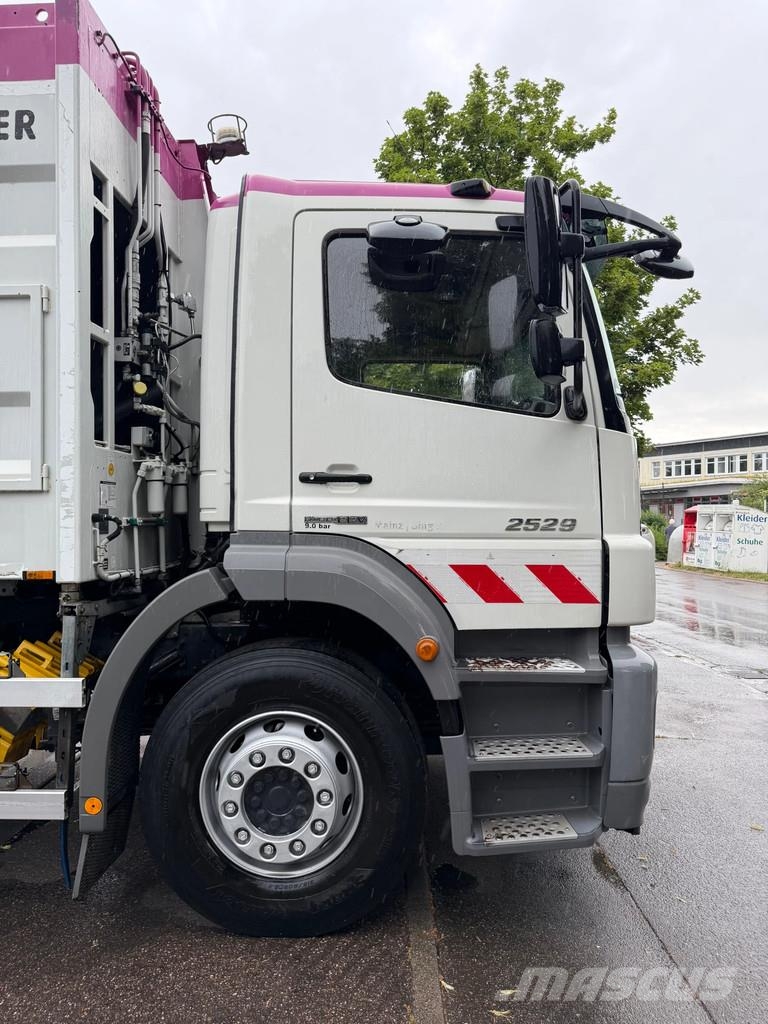 Mercedes-Benz Axor 2529 6 Stück Müllwagen HECKLADER, Zöller Medi Camiones de basura