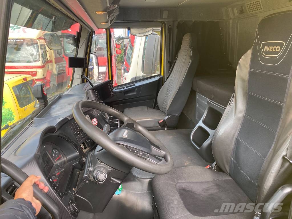 Iveco Stralis 260 S46 Trasportatore per veicoli