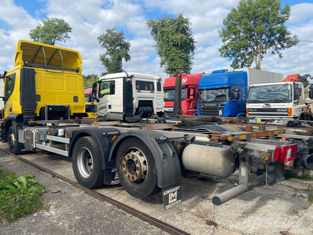 Iveco Stralis 260 S46 Trasportatore per veicoli