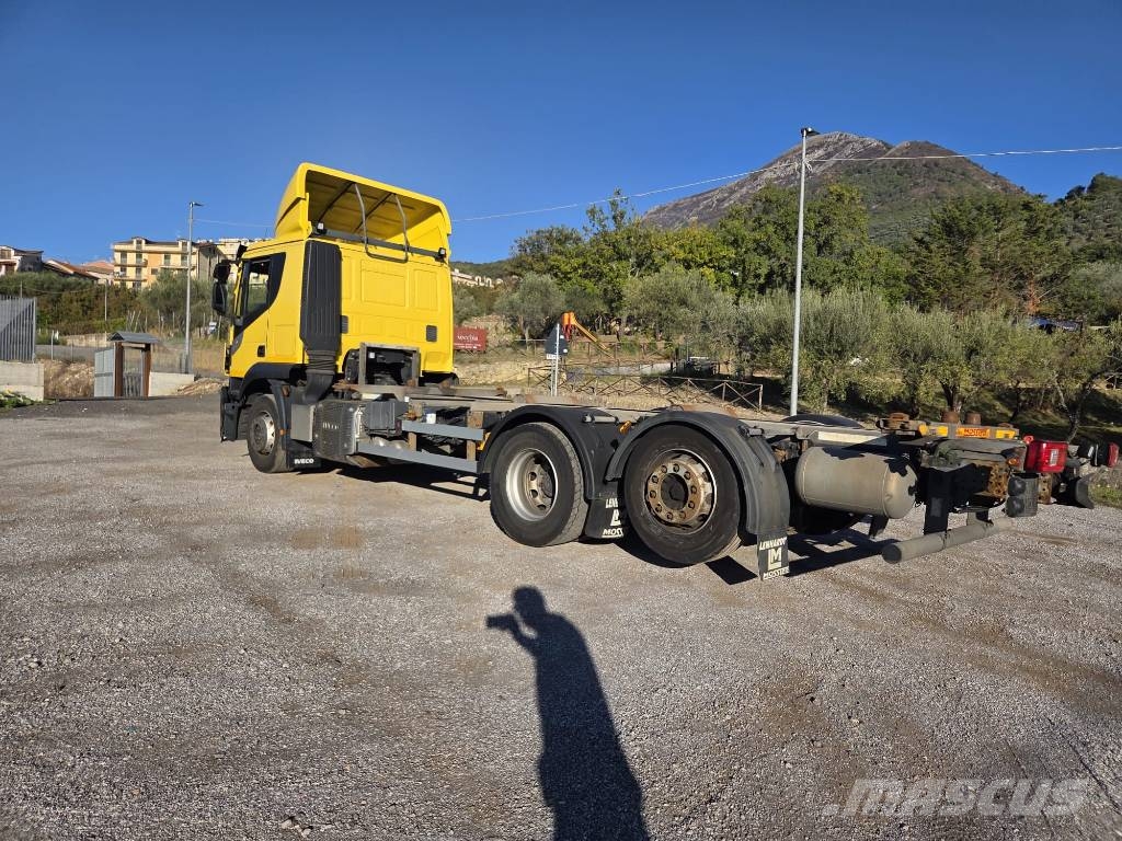 Iveco Stralis 260 S46 Camiones portacoches