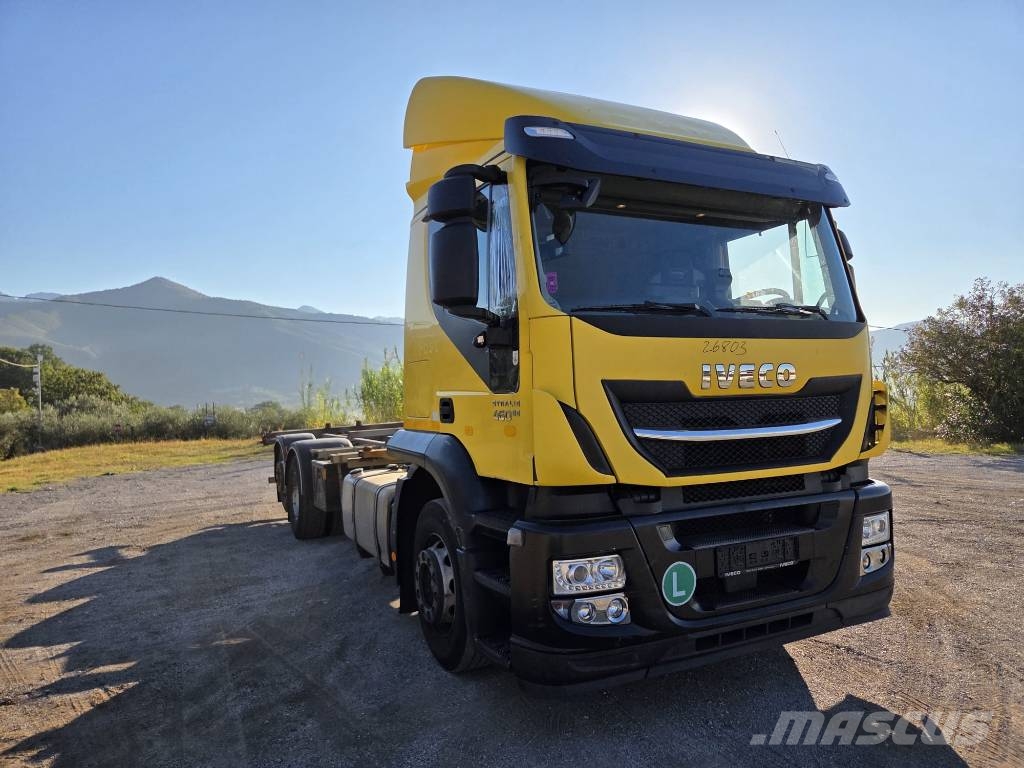 Iveco Stralis 260 S46 Camiones portacoches