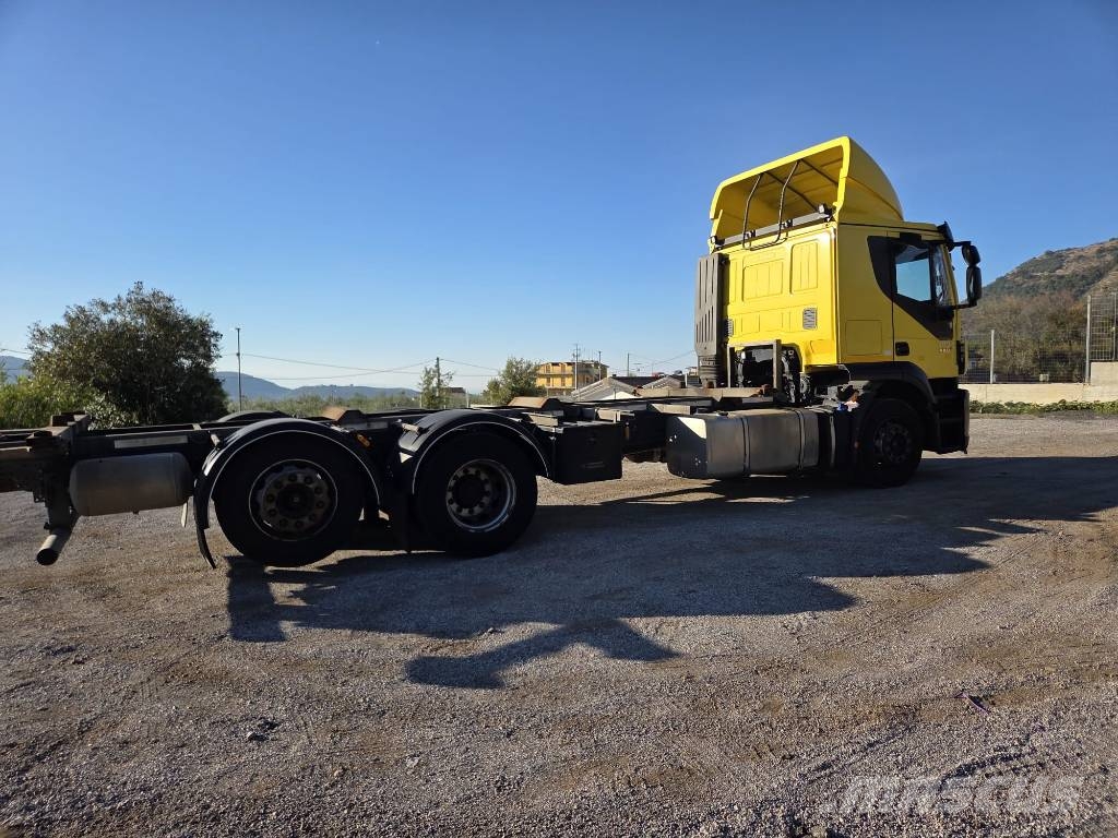 Iveco Stralis 260 S46 Camiones portacoches