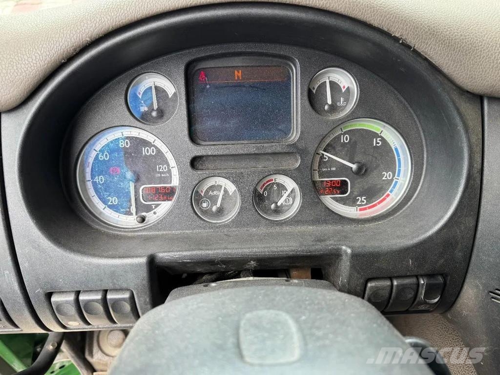 DAF CF 85.410 8X2 HIAB 422EP5 + REMOTE CONTROL Kranen voor alle terreinen