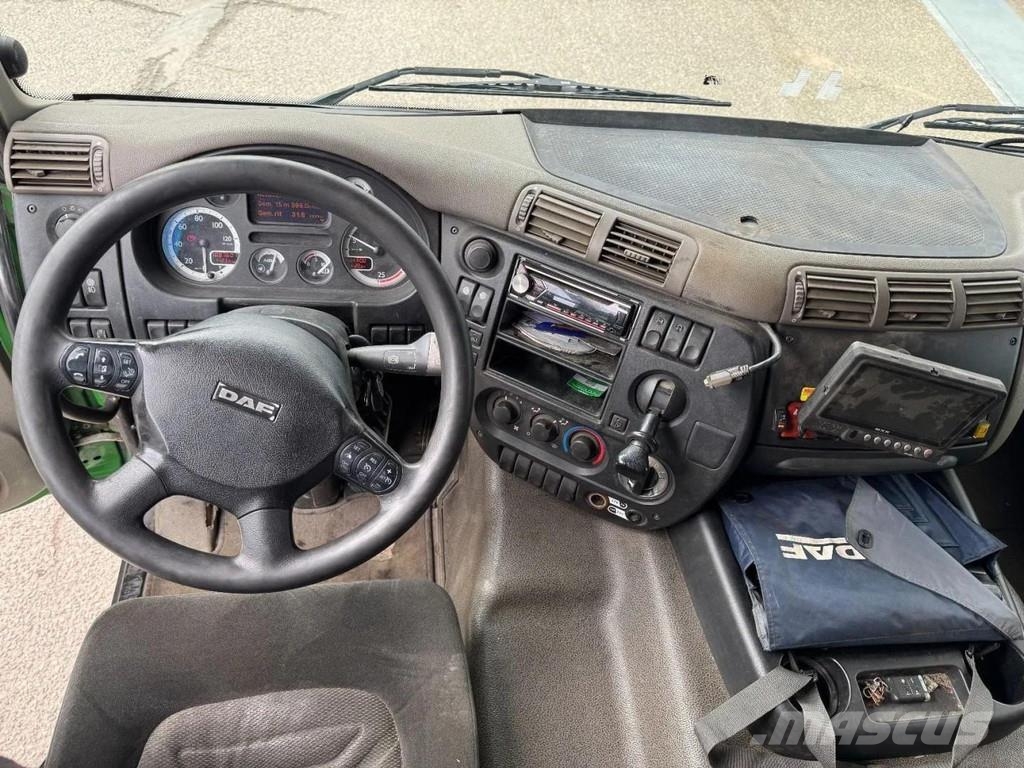 DAF CF 85.410 8X2 HIAB 422EP5 + REMOTE CONTROL Kranen voor alle terreinen