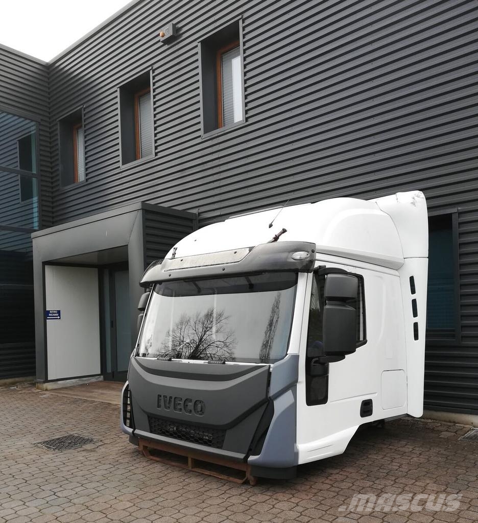 Iveco EUROCARGO HIGH ROOF EURO 5 EURO 6 Kabíny a interiér