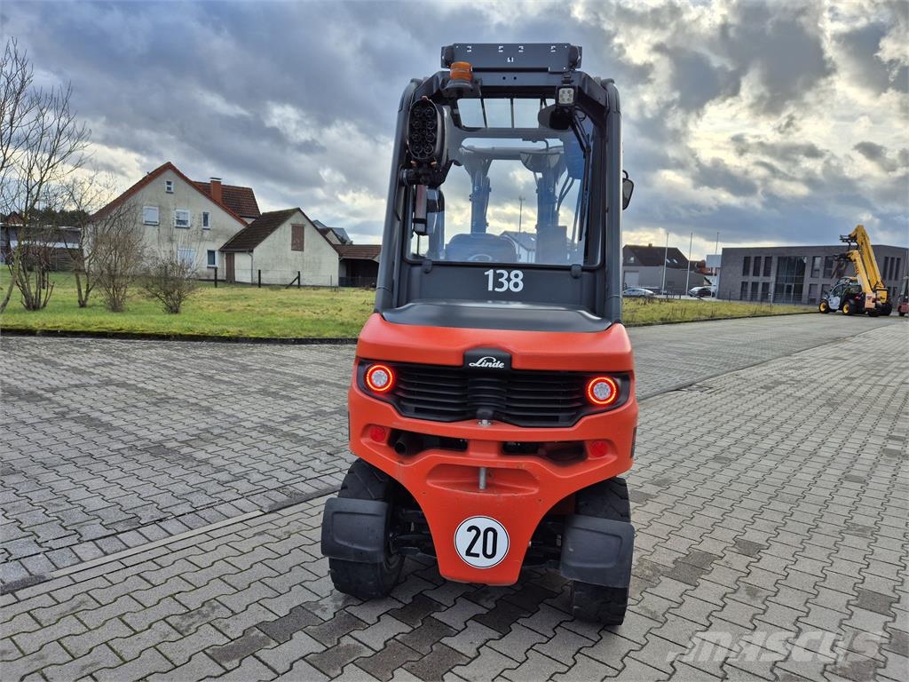 Linde H30D - 1202 Diesel forklifts