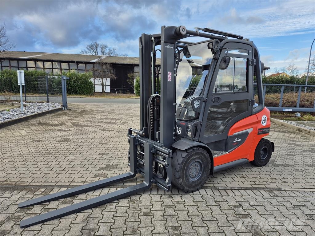 Linde H30D - 1202 Дизельні навантажувачі