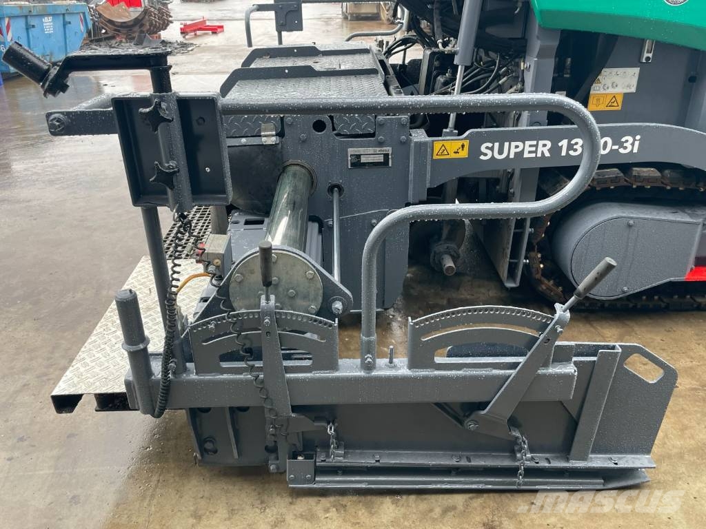 Vögele SUPER 1300-3I Asfaldilaoturid