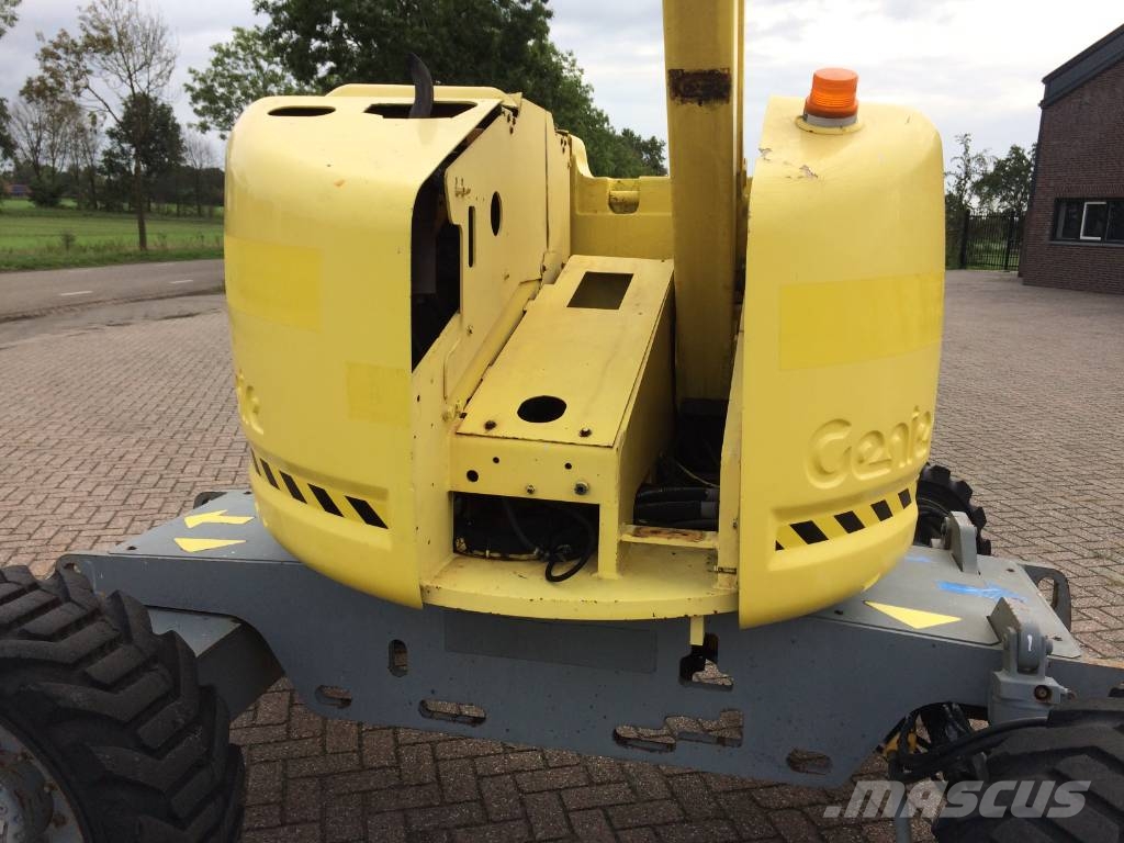 Genie Z 45/25 J Bomlifte med knækarm