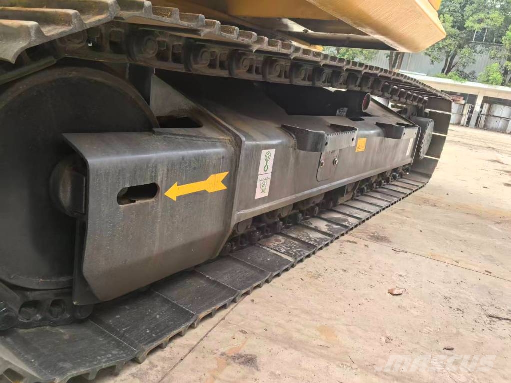 Komatsu PC 130-7 Escavatori cingolati