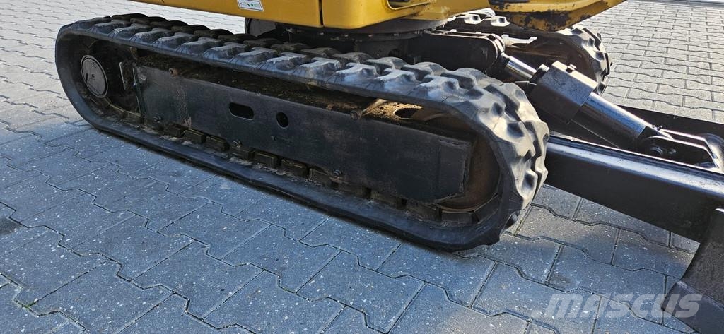 CAT 301.7D Minigraafmachines < 7t