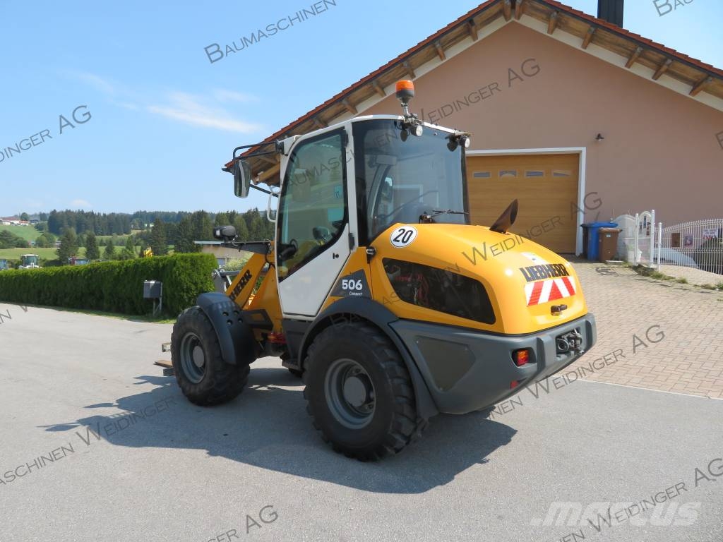 Liebherr 506 لوادر بعجل
