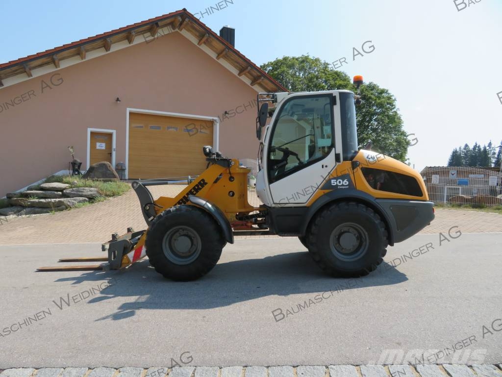 Liebherr 506 لوادر بعجل