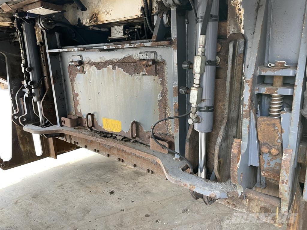 Wirtgen W 210 Asfaltfrezen