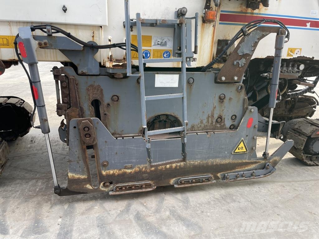 Wirtgen W 210 Asfaltfrezen