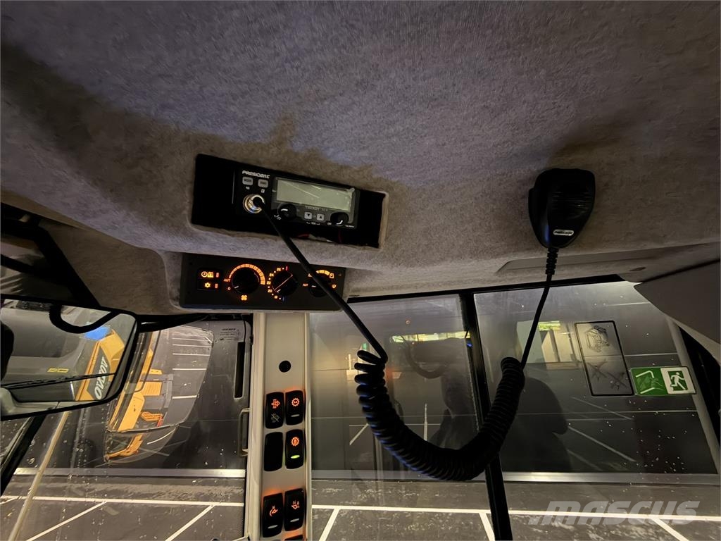 Volvo L120H Iekrāvēji uz riteņiem