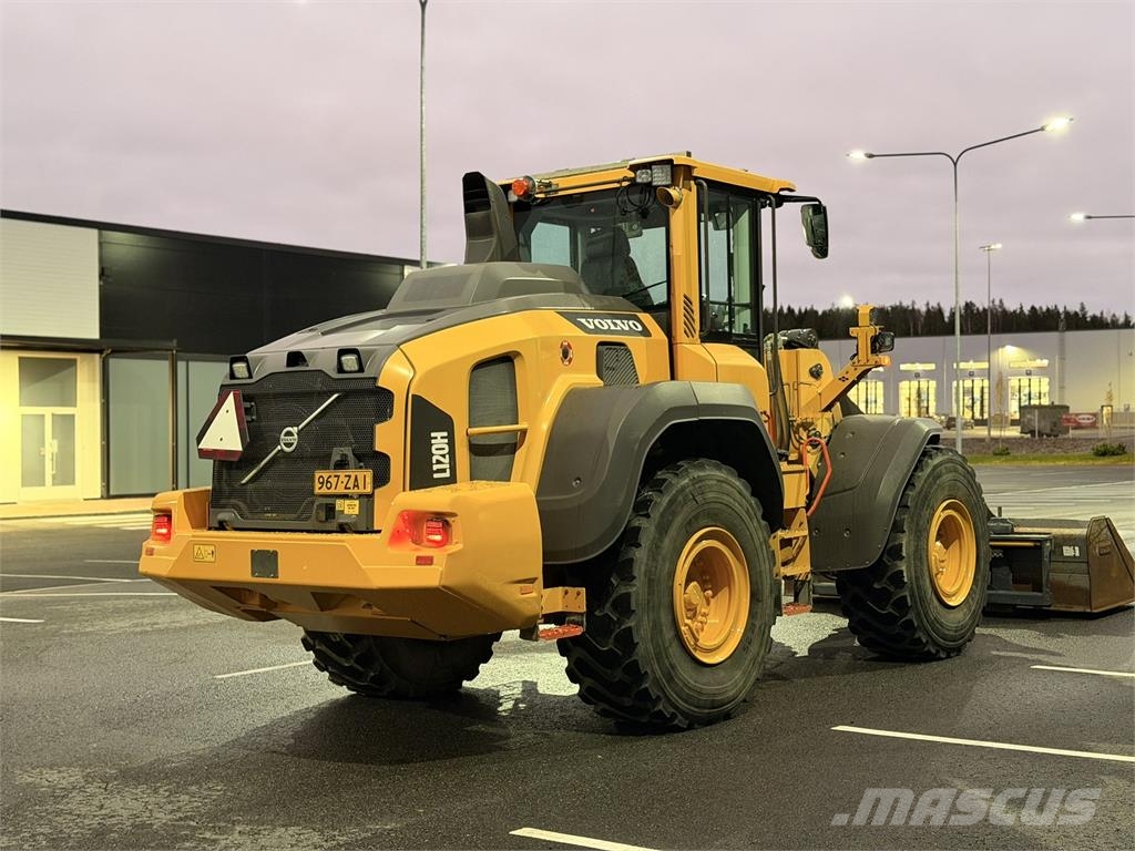 Volvo L120H Iekrāvēji uz riteņiem