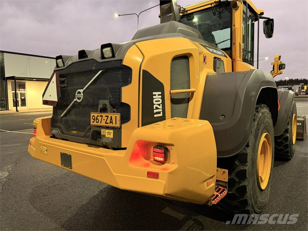 Volvo L120H Iekrāvēji uz riteņiem