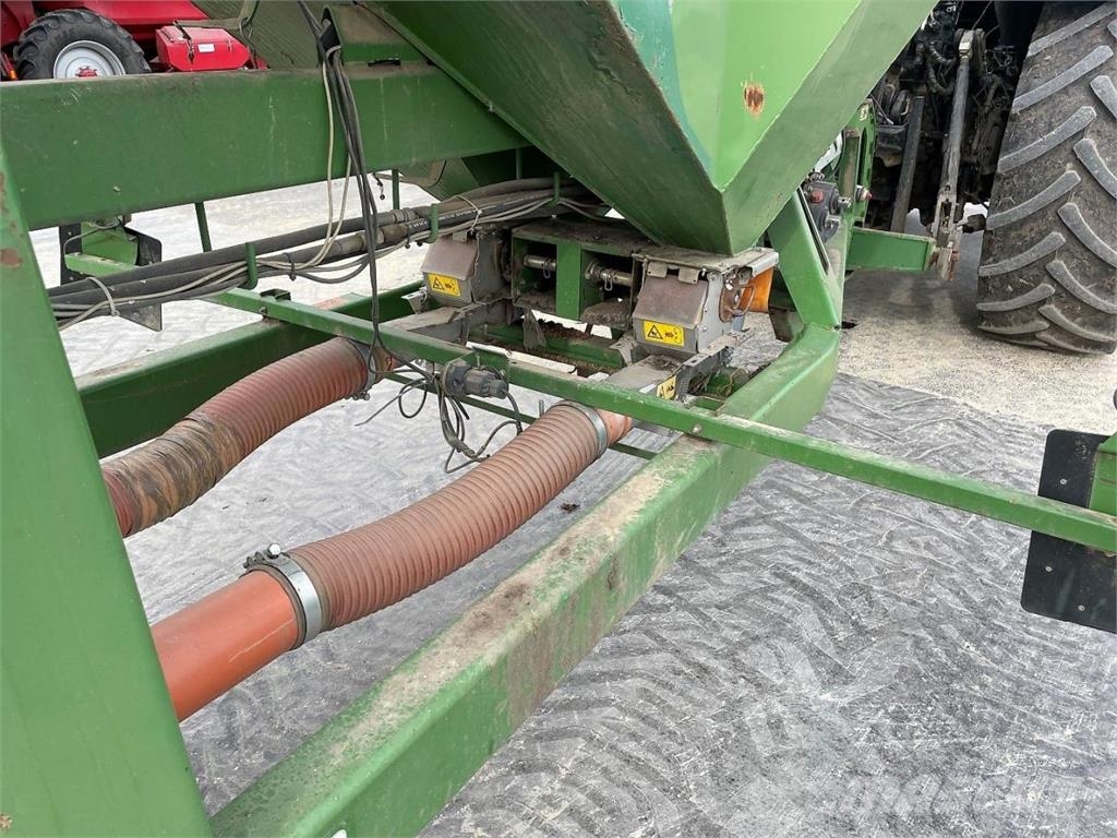 Amazone Citan 9000 مثاقيب