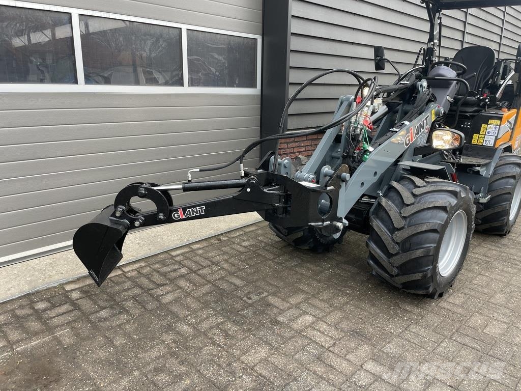 GiANT graafarm hydraulisch zwenkbaar Muut koneet