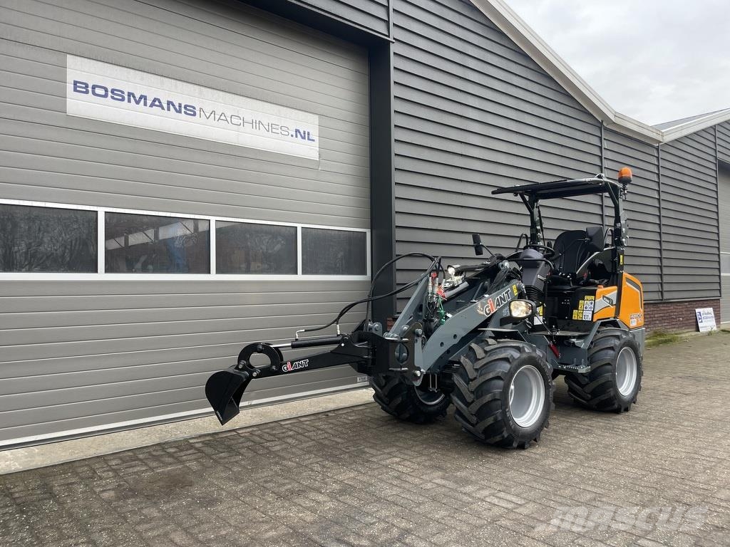 GiANT graafarm hydraulisch zwenkbaar Muut koneet