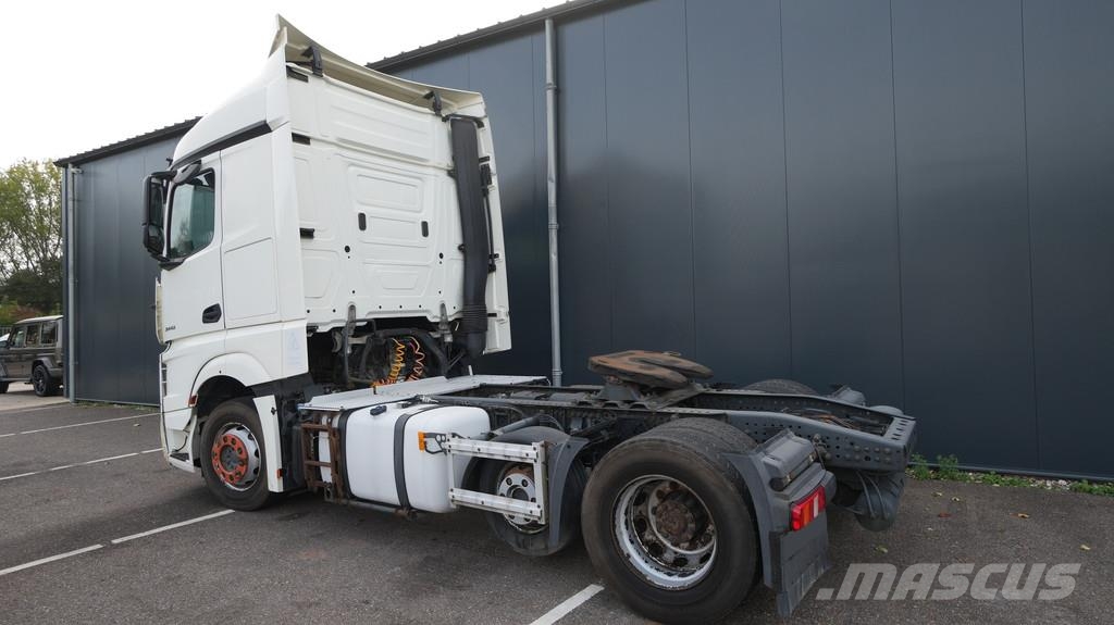 Mercedes-Benz ACTROS 2442 6x2 RHD 492.500km وحدات الجر